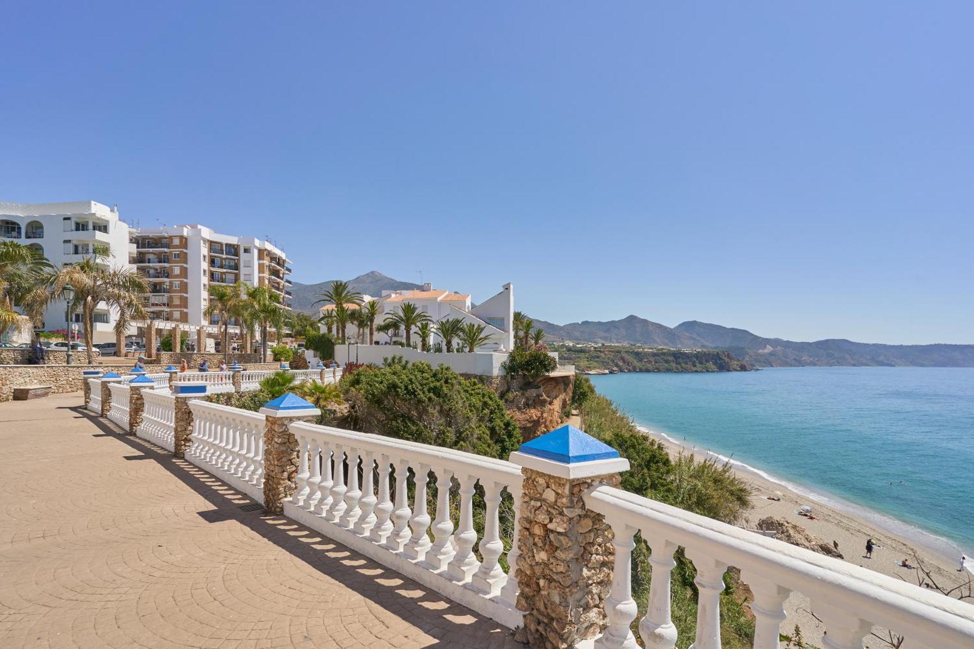 Carabeo 19 Leilighet Nerja Eksteriør bilde